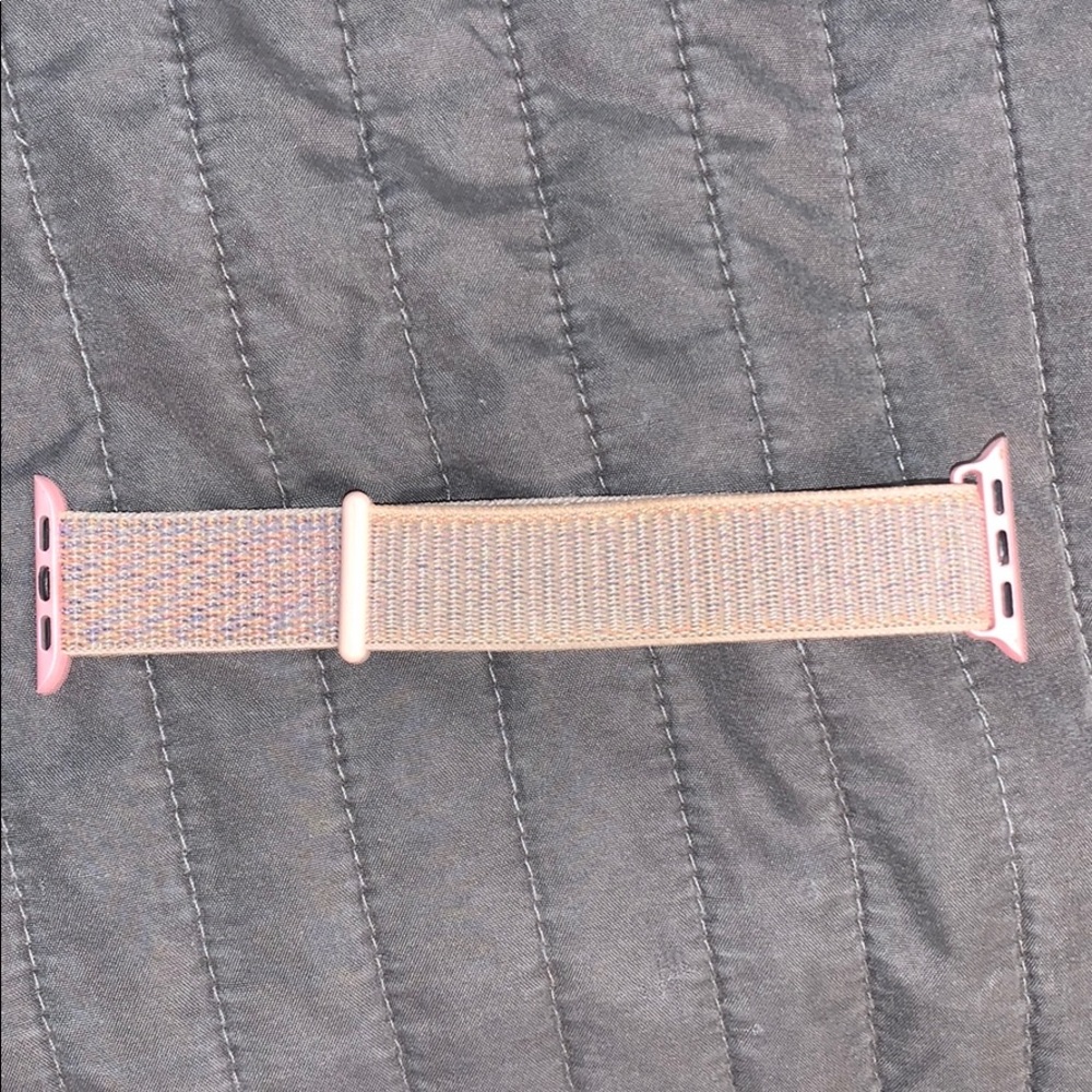4 Apple Watch , 38 mm bands - Picture 3 of 5